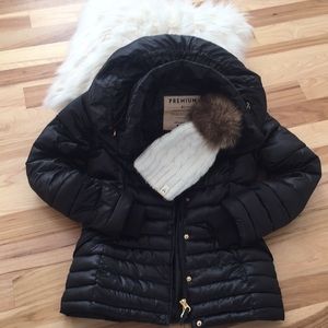 puffer black jacket size medium/small